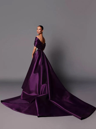 イブニングドレス Aライン オフショルダー トレーン付き ノースリーブ レースアップ プリーツ サテン生地 社交ページェントドレス