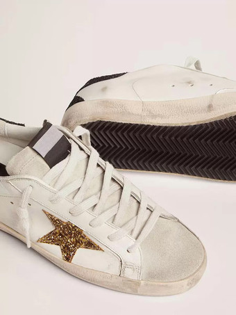   Herren-Sneaker mit runder Zehenpartie und Schnürung Start-Print Glitzer Fersenlasche