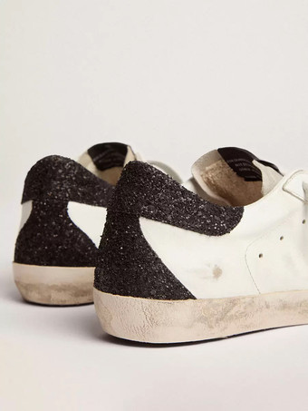   Herren-Sneaker mit runder Zehenpartie und Schnürung Start-Print Glitzer Fersenlasche