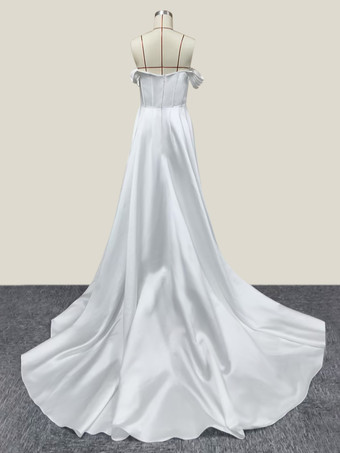 ヴィンテージウェディングドレス、トレーン付き、バトーネック、半袖、プリーツ入り、サテン生地、ブライダルガウン