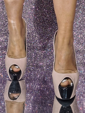 女性のセクシーなハイヒール スティレットヒール パテント PU アッパー パンプス