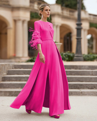 ローズレッドマザードレス デザインネックライン 3/4 丈スリーブ ジャンプスーツ ビーズ付き ウェディングゲストドレス