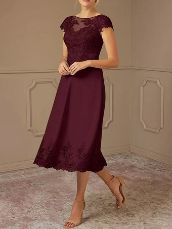 エンバーレッド花嫁の母のドレス レース装飾 ケープスリーブ ティーレングス ウェディングパーティードレス