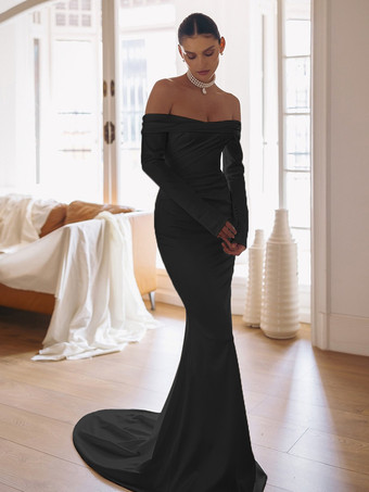 ブラックシンプルなウェディングドレス マーメイド バトーネック ロングスリーブ プリーツ 30cm ブライダルドレス