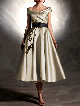 シャンパンプロムドレス サテン生地 デザインネックライン ボールガウン 半袖 アップリケ パーティードレス