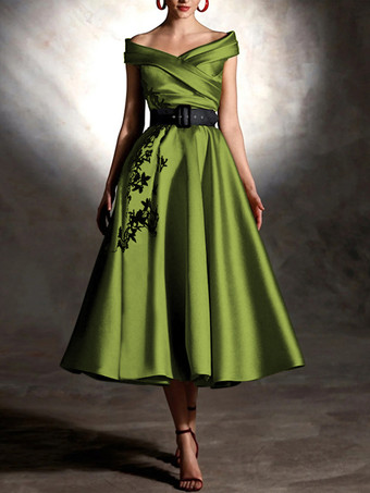 アボカドグリーンプロムドレス サテン生地 デザインネックライン ボールガウン 半袖 アップリケ パーティードレス