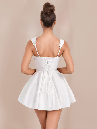 リトルブラックドレス タイフロント レースアップ ショート スウィングドレス