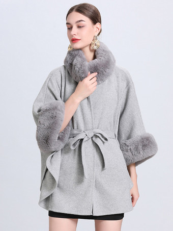 ライトグレー 女性ポンチョハイカラーライトグレー特大フェイクファーケープ