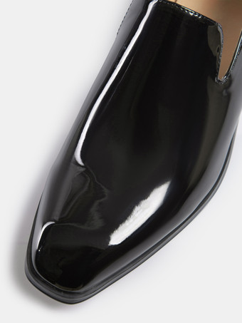 メンズ スリッポン ローファー カットアウト ドレス ローファー プロム パーティー ウェディング シューズ パテントレザー V字型ノッチ