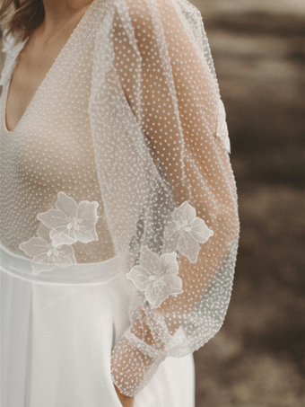 ブライダルジャンプスーツ シフォンフリル フロアレングスジャンプスーツ デザインネックライン 長袖 ナチュラルウエスト アイボリー