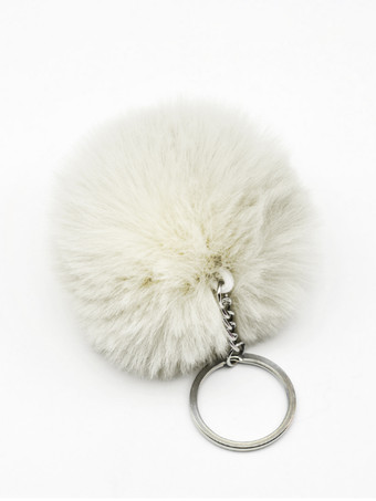 ふわふわフェイクファーポンポンキーホルダー