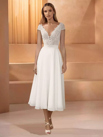 ホワイトショートウェディングドレス ジュエルネック ショートスリーブ ショート丈ブライダルドレス