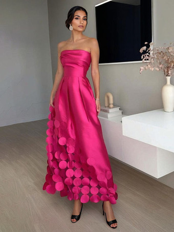 ローズレッドローズカットアウトのパーティードレス、ストラップレスAラインセミフォーマルロングドレス、女性用2025