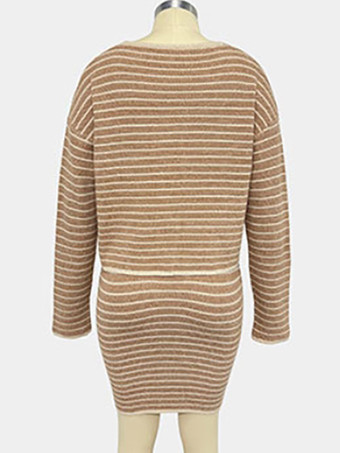 ストライプニットのツーピースコーデセット クルーネックカーディガンとミディスカート 春のカジュアルコーデ レディース 2025