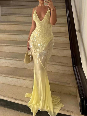 バターイエローのスパークリングスパンコールドレス、アシンメトリーヘム、Vネック、バックレス、シアーマキシマーメイドドレス（レディース、2025年）