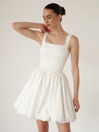 ブライダルミニドレス ショートウェディングドレス スクエアネック ノースリーブ ショート ショートブライダルガウン