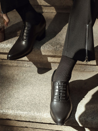 男性用ドレスシューズ 高品質のラウンドトゥレザークラシックドレスシューズ