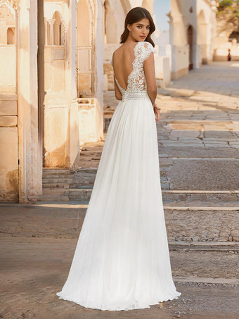 ボヘミアンウェディングドレス レース レース ボールガウン フロアレングス ナチュラルウエスト バックレス ノースリーブ Vネック アイボリー