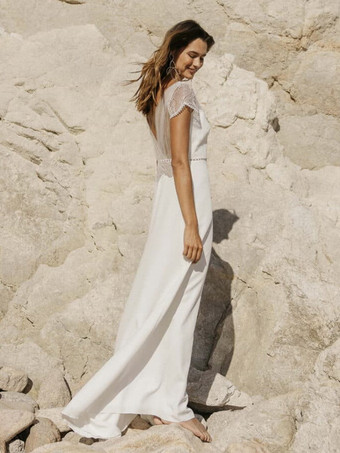 ボヘミアンウェディングドレス ストレッチクレープ 刺繍入り ボールガウン スイープ ナチュラルウエスト バックレス ショートスリーブ Vネック アイボリー