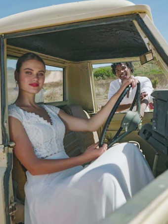 ホワイトボヘミアンウェディングドレス レース レース ツーピース フロアレングス ナチュラルウエスト ジッパー 半袖 Vネック アイボリー