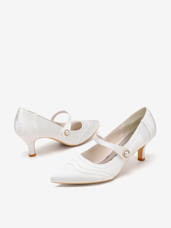 アイボリーのウェディングシューズ サテンのポインテッドトゥ ヴィンテージ メリージェーン ブライダルシューズ