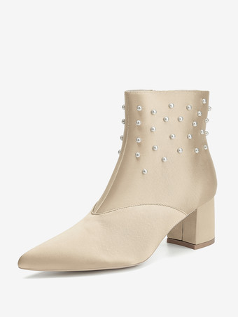 シャンパンカラーサテンのウェディングブーティ ポインテッドトゥ パール チャンキーヒール ブライダルシューズ