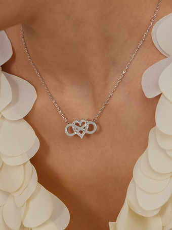 シルバー ハート型の繊細な女性用ネックレス 2025