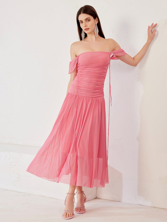 夏用チューブドレス ラズベリーレッド オフショルダー プリーツ ミディドレス レディース 2026