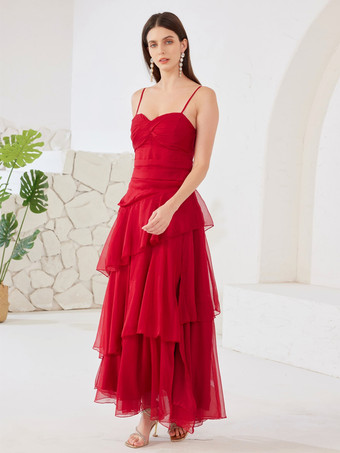 赤いパーティードレス、ティアードスカート、スパゲッティストラップ、女性用エレガントなマキシドレス 2026