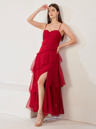 赤いパーティードレス、ティアードスカート、スパゲッティストラップ、女性用エレガントなマキシドレス 2026