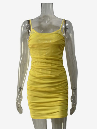 ソフトピンクのミニスリップドレス、スパゲッティストラップ、ルーシュボディコンドレス（レディース）2025