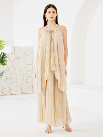 アプリコットのツーピースコーデセット オープンバックホルターネックとロングドレス 夏コーデ レディース 2026