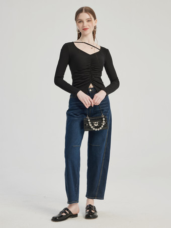 ステッチディテール付きダークブルージーンズ 春のレディースボトム 2026