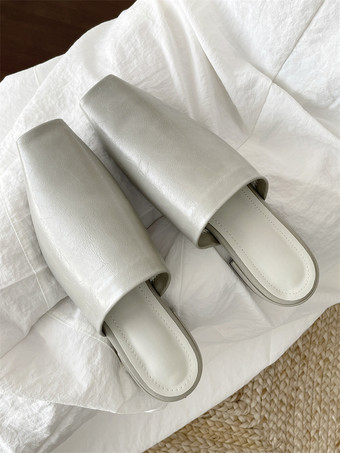 Mocasines tipo mules negros planos con punta cuadrada y sin talón para mujer