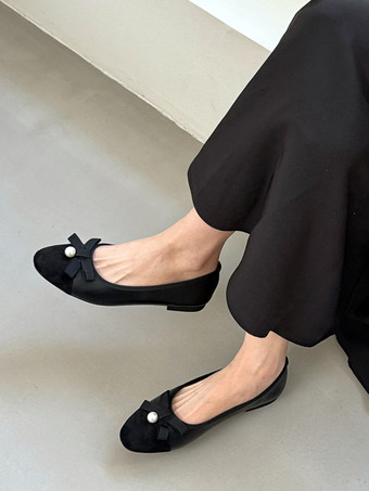 Bailarinas negras con punta redonda y lazo sin cordones para poner y quitar