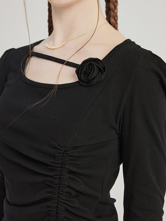 3Dフラワー付きブラックイレギュラープリーツTシャツ 長袖 春トップス レディース 2026