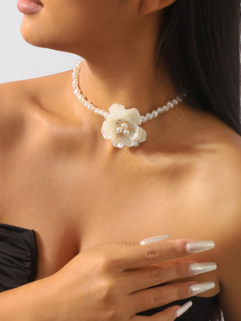 女性用カメリアとパールのチョーカーネックレス 2025