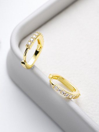 女性用スクエアジルコニアイヤリング 2025