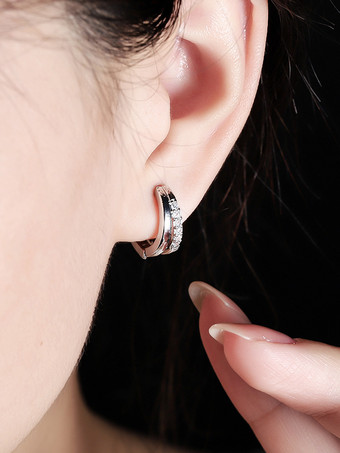 女性用スクエアジルコニアイヤリング 2025