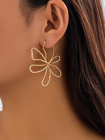 女性のためのシンプルな花の形のイヤリング 2025