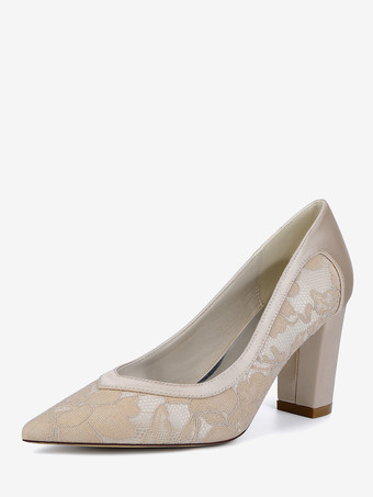 シャンパンカラーレースのウェディングシューズ ポインテッドトゥ チャンキーヒール ブライダルシューズ