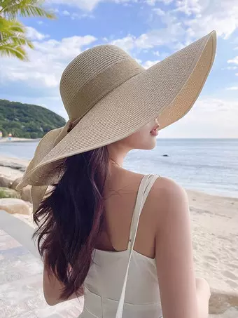 Cappello estivo di paglia con tesa larga protezione solare
