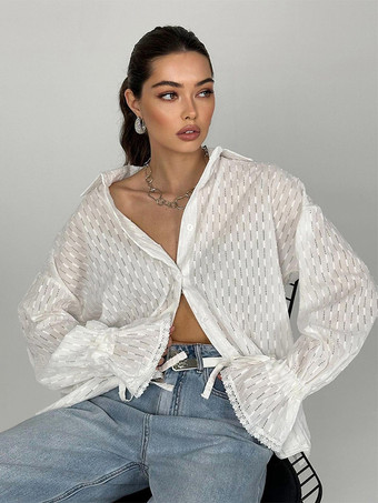 2025年レディース春トップス、長袖のホワイト中空シャツ