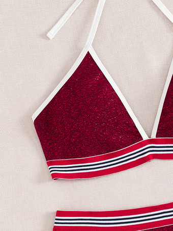 女性用光沢のある赤いビキニ 2025