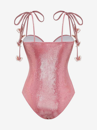 蝶の装飾が施されたピンクのワンピース水着とプリーツマキシスカートのセット 2025年夏