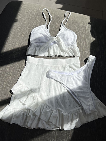 2025年夏向けフリルビキニとミニスカートの3ピース水着セット