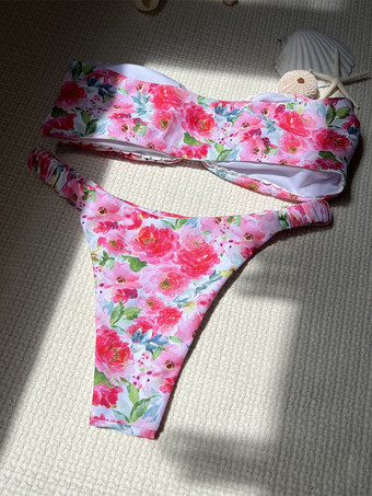 2025年夏向けリングリンクストラップレスフローラルビキニ水着