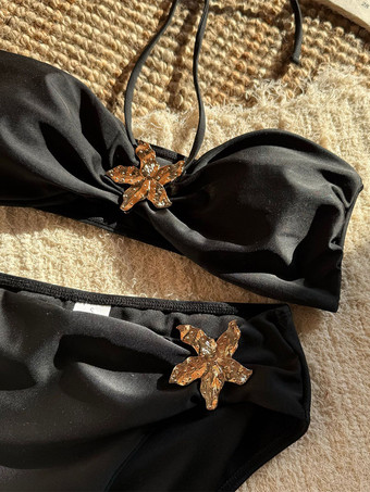 2025年夏向けメタリックフラワーホルターネックビキニ