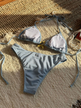 2025年夏のビーチにぴったりなヒトデのキラキラビキニ水着