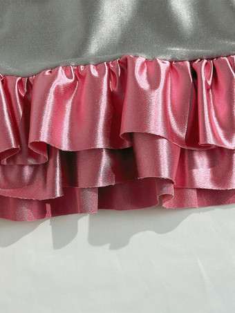 2025年夏向けコントラストビキニとミニスカートの3ピース水着